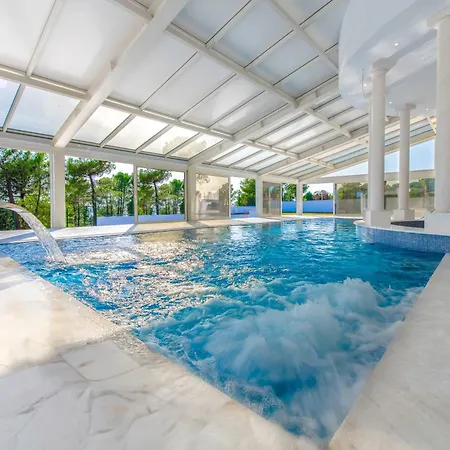 Pensjonat Luxury Estates - Coral