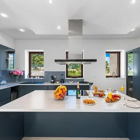 Affittacamere Luxury Estates - Coral Ragusa