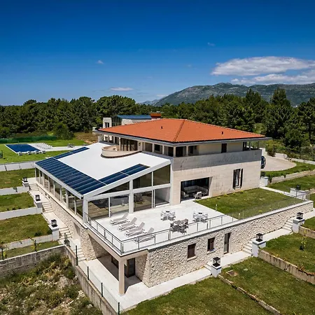 Affittacamere Luxury Estates - Coral Ragusa