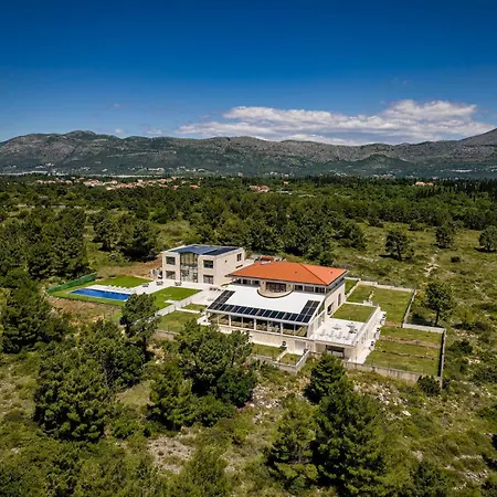 Pensjonat Luxury Estates - Coral